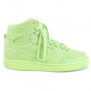 ナイキ NIKE スニーカー