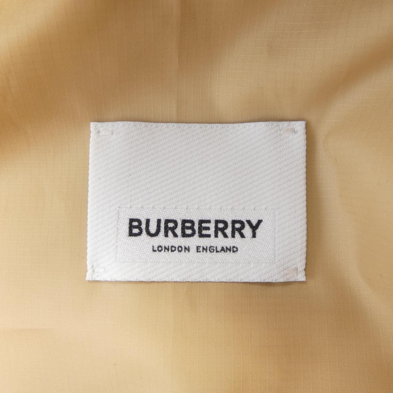 BURBERRY外套