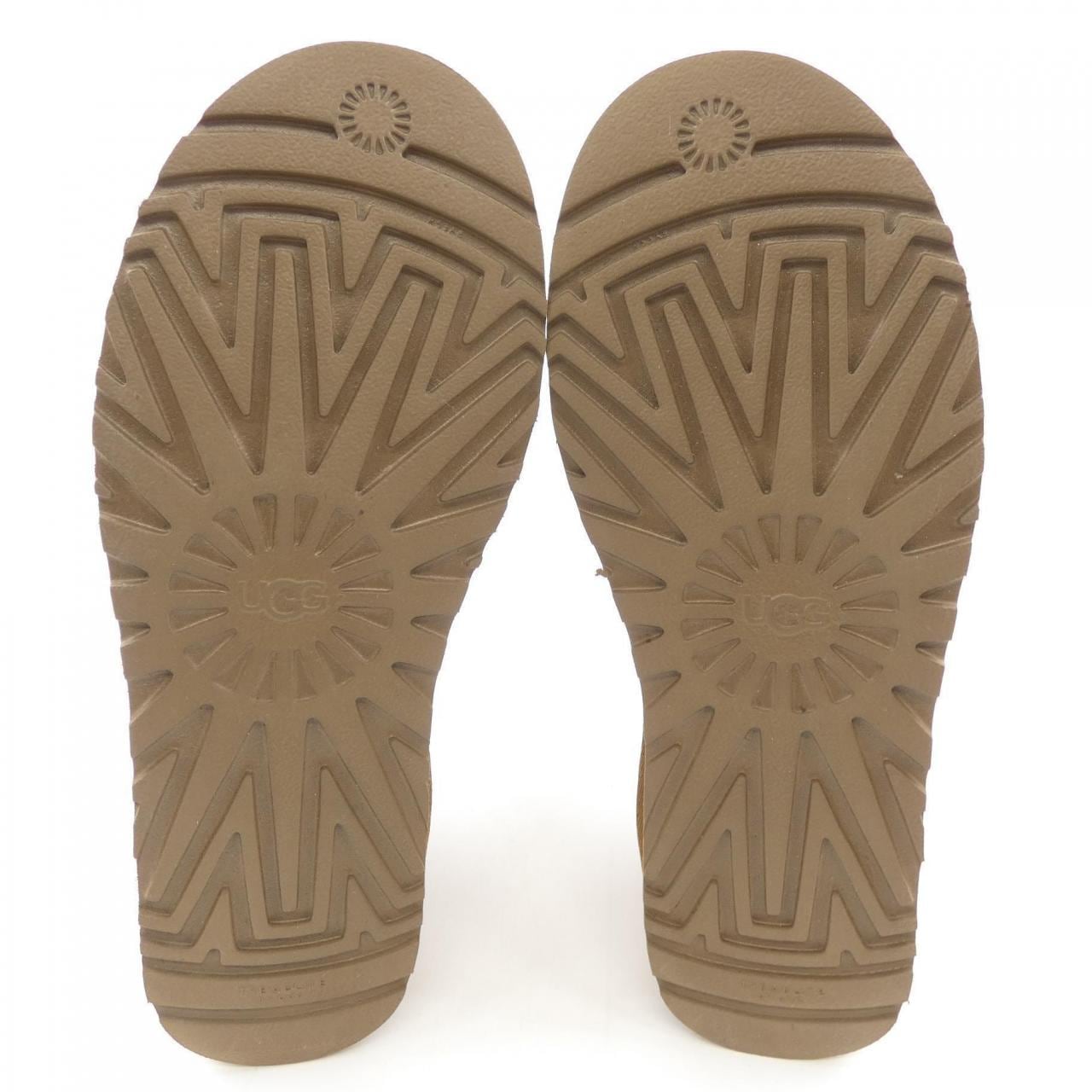 アグ UGG ブーツ