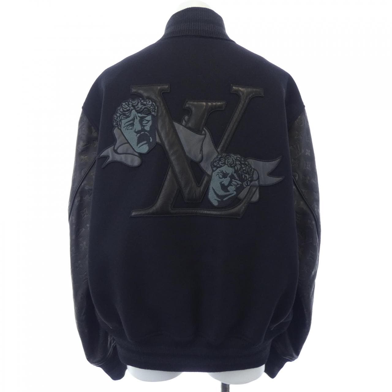 ルイヴィトン LOUIS VUITTON モノグラムエンボスレザーアンドウールブルゾン HNL06EZCZ ブルゾン