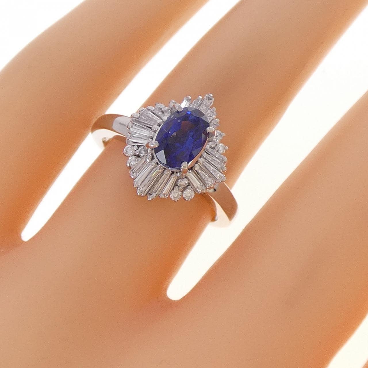 PT900 サファイヤ リング 1.40CT