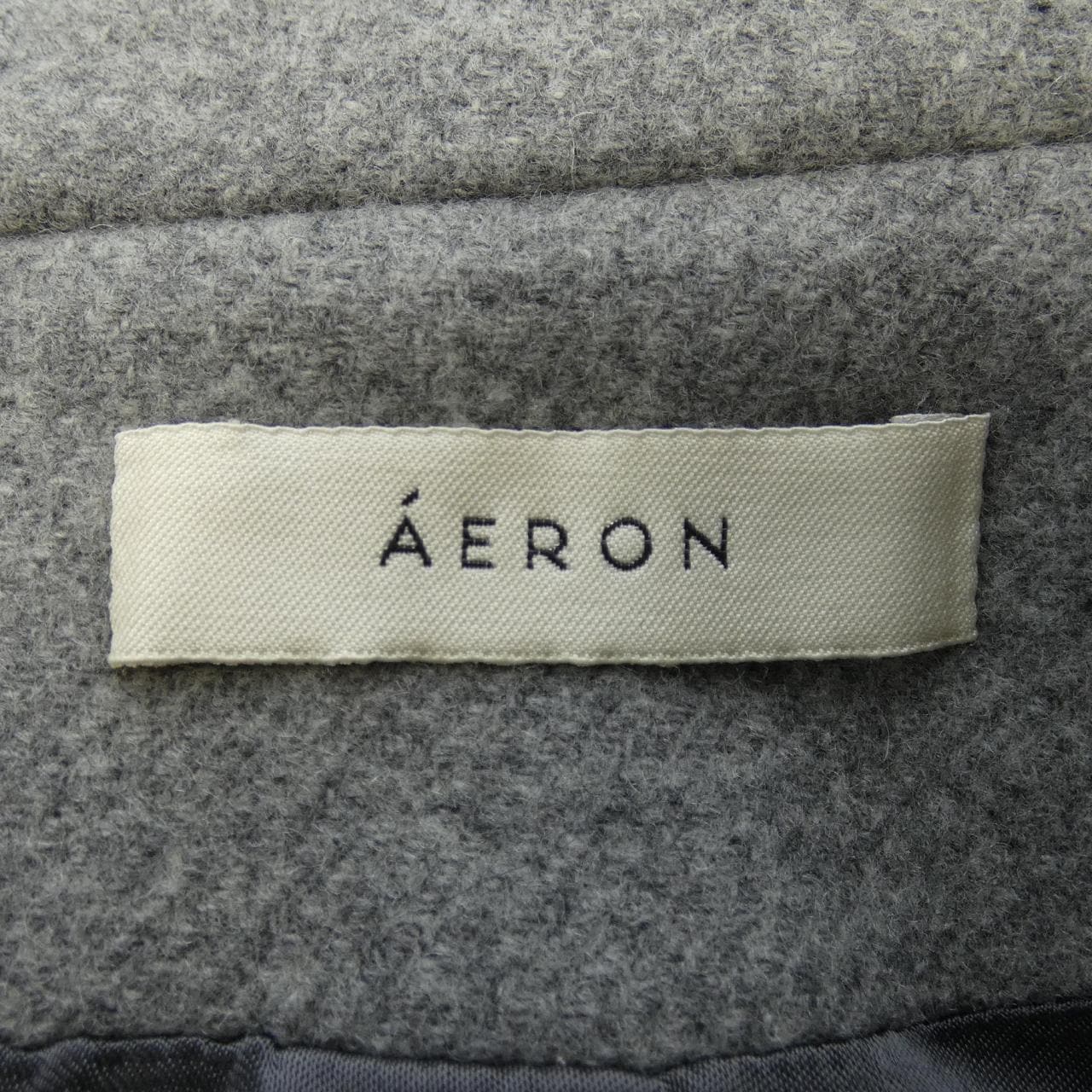 エアロン AERON コート