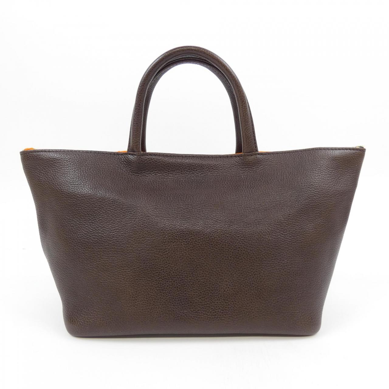 ngarishana BAG