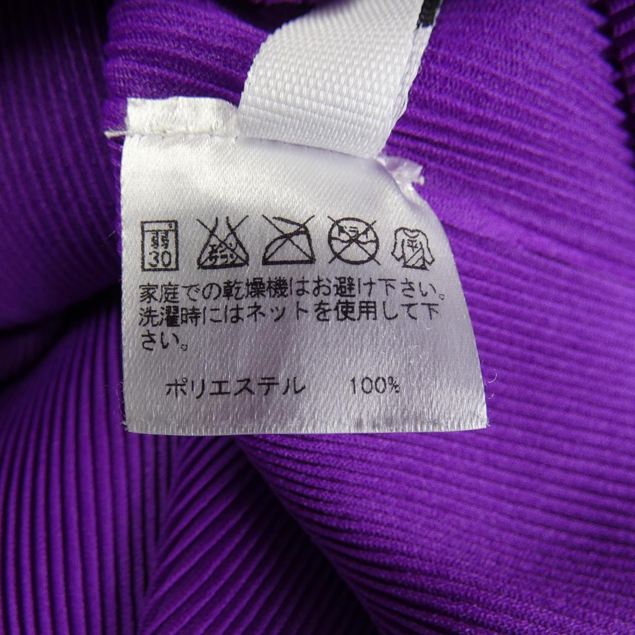 プリーツプリーズ PLEATS PLEASE トップス