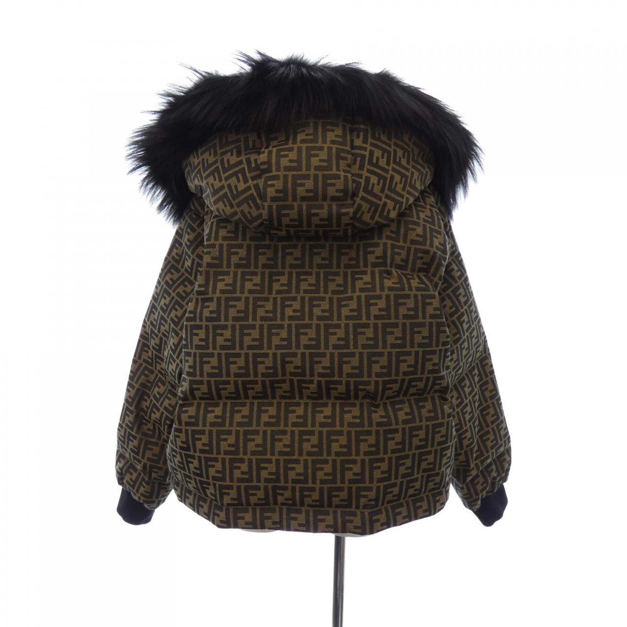 フェンディ FENDI ダウンジャケット