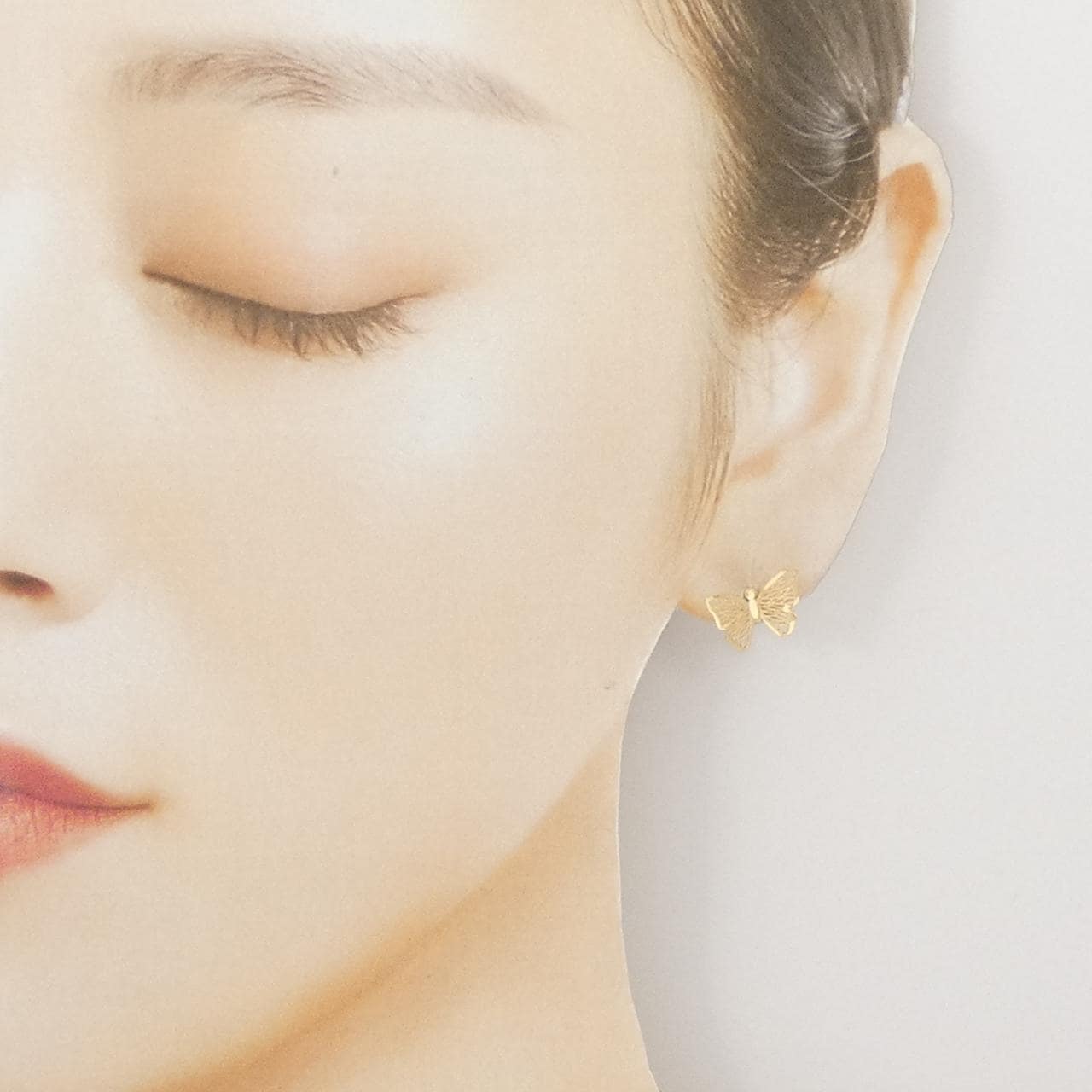 K18YG バタフライ ピアス