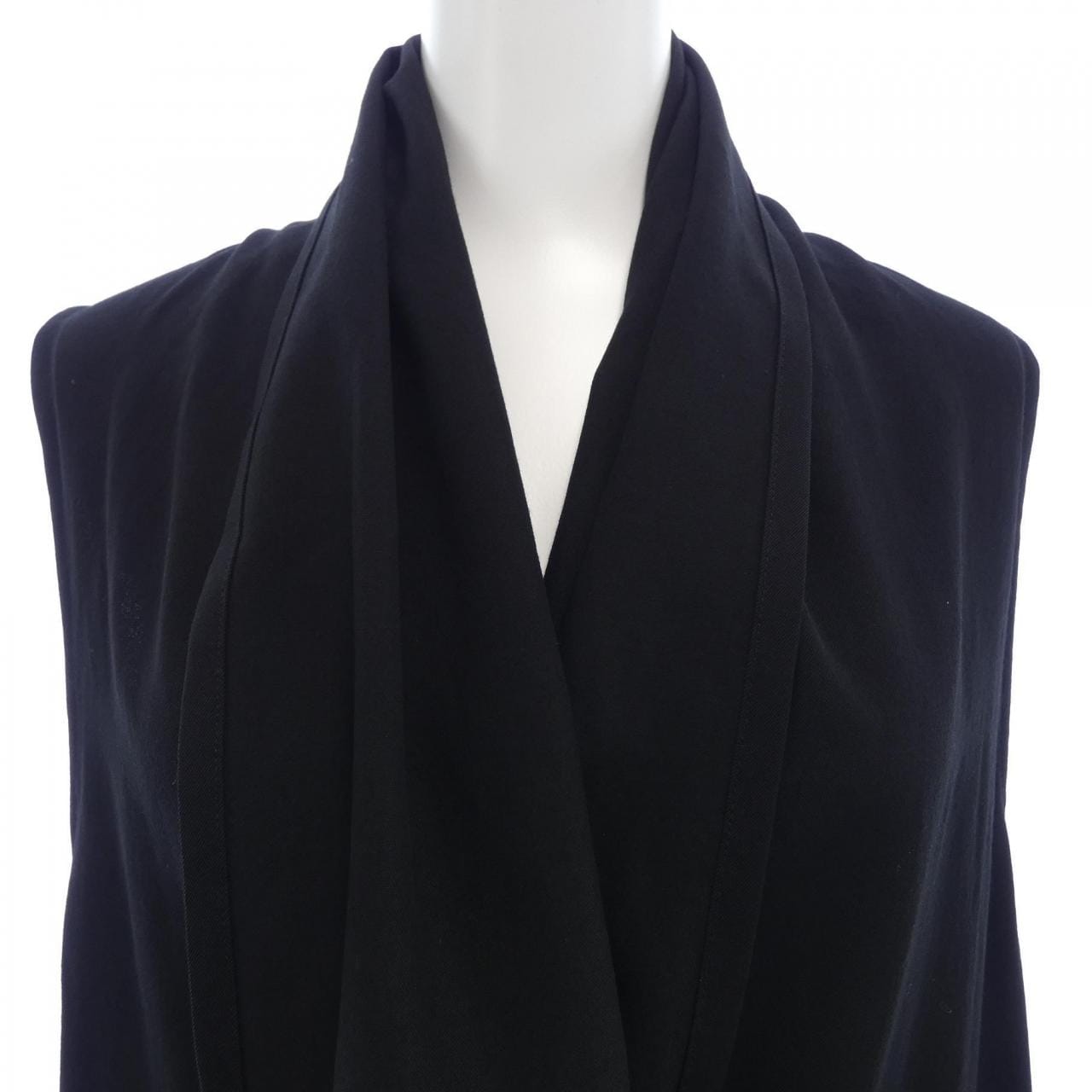 リミフゥ LIMI feu ベスト