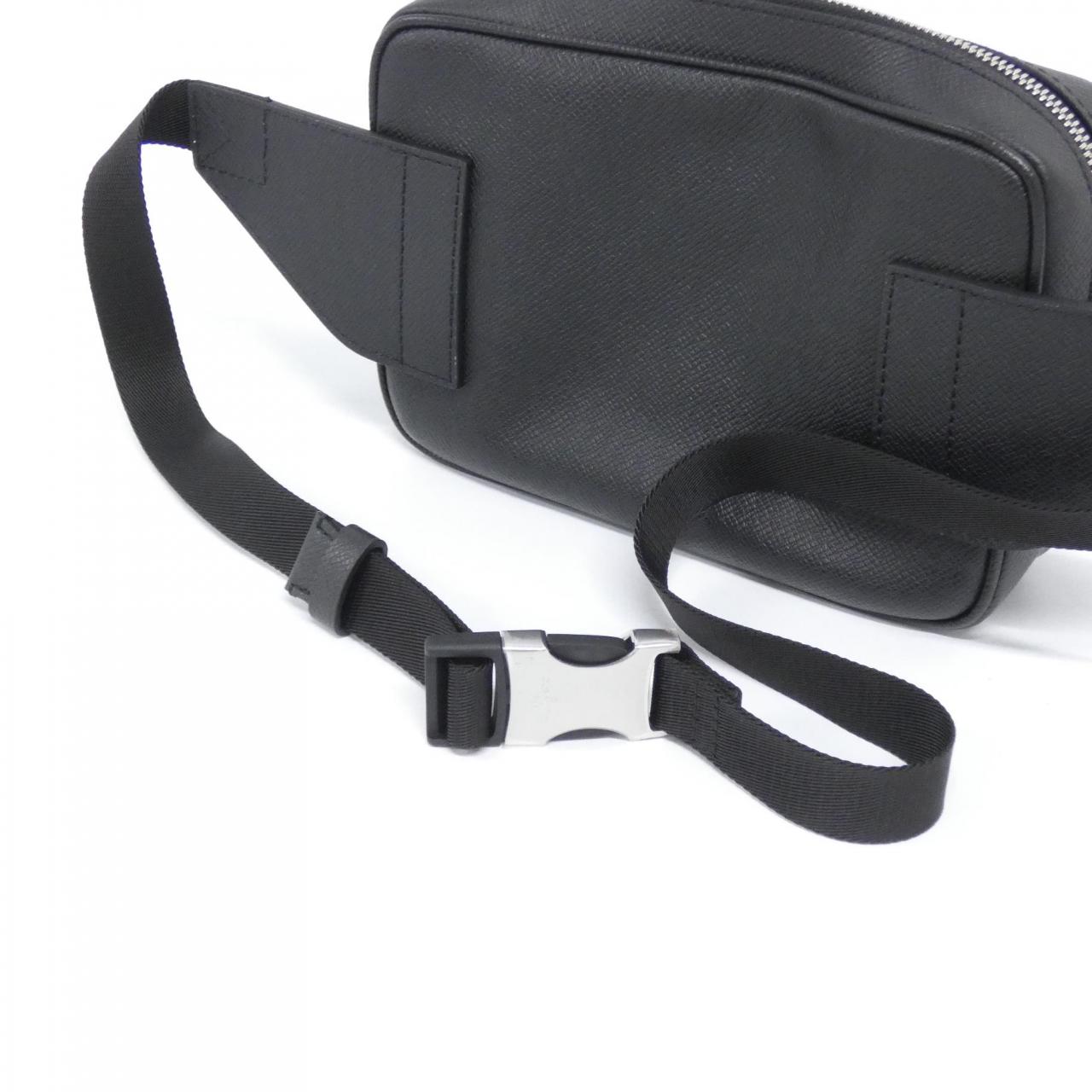 ルイヴィトン タイガ バムバッグ アウトドア M33438 ショルダーバッグ