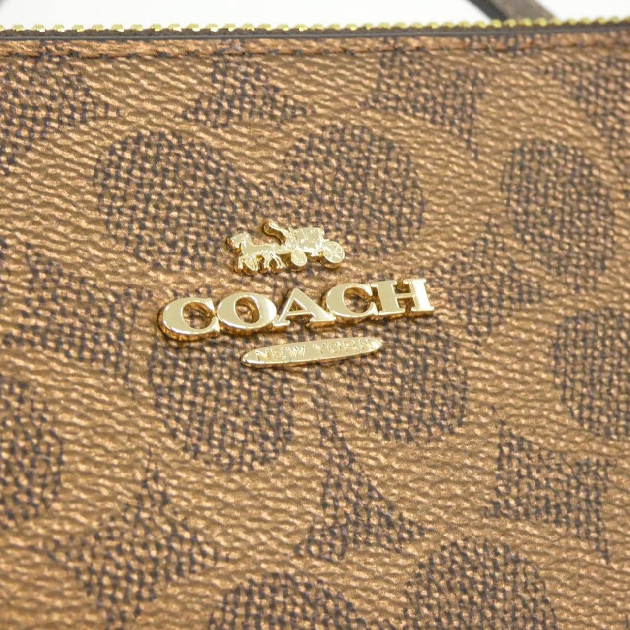 【新品】コーチ CW396 バッグ