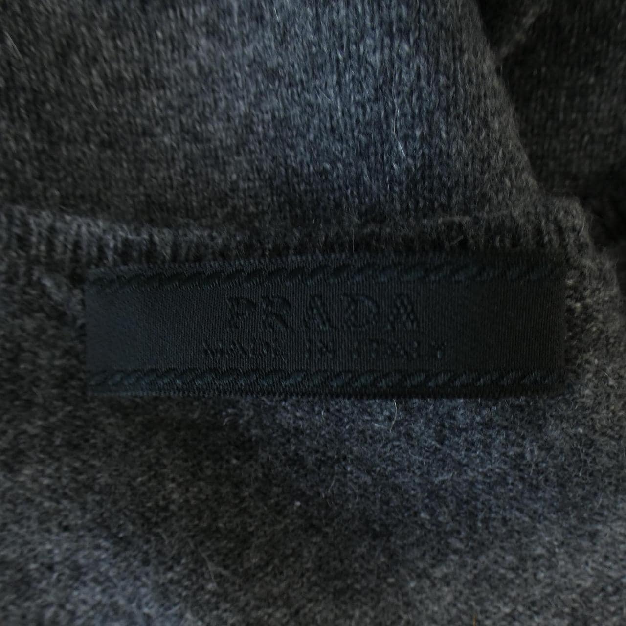 [vintage] PRADA knit