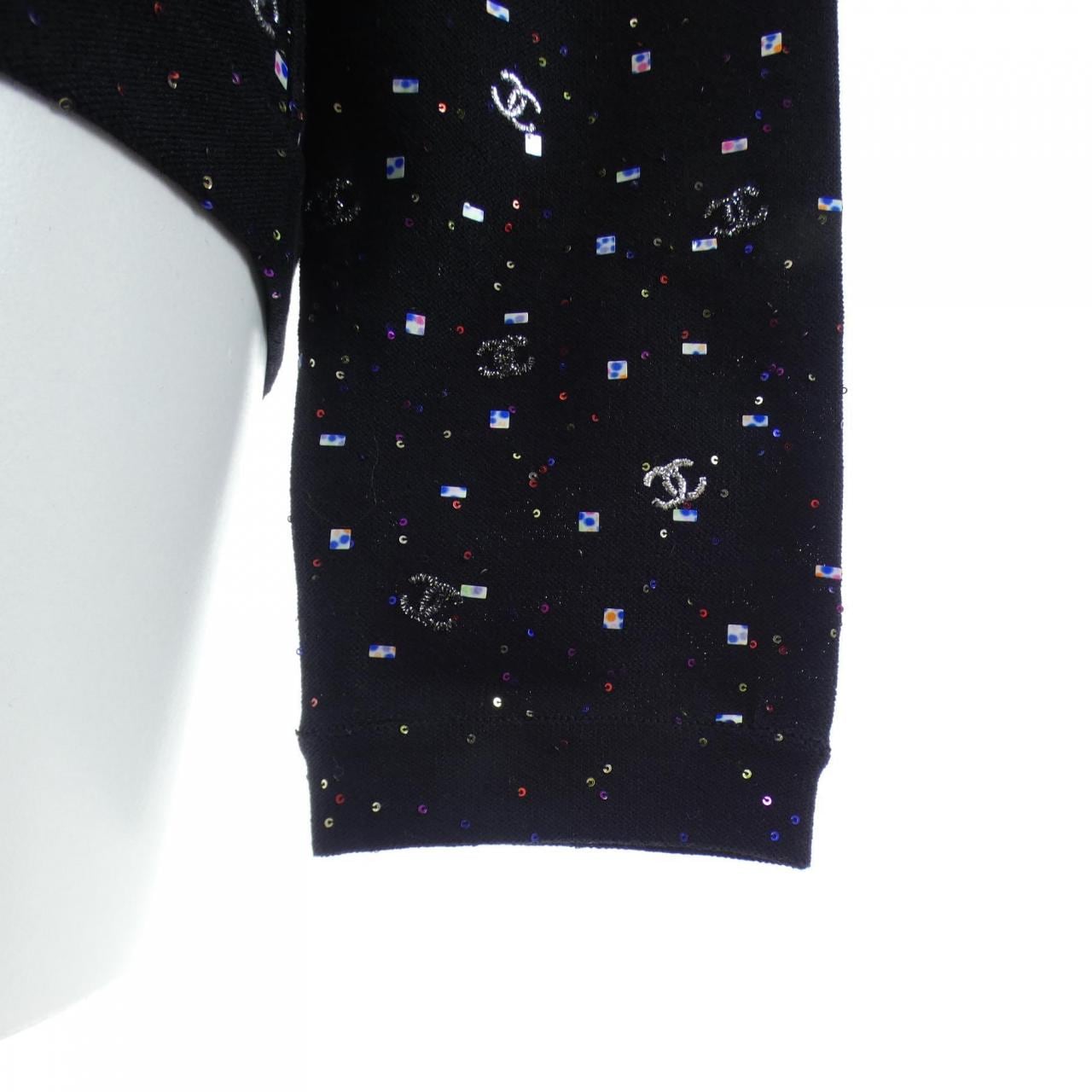 シャネル CHANEL P64289K60207 20S Tシャツ