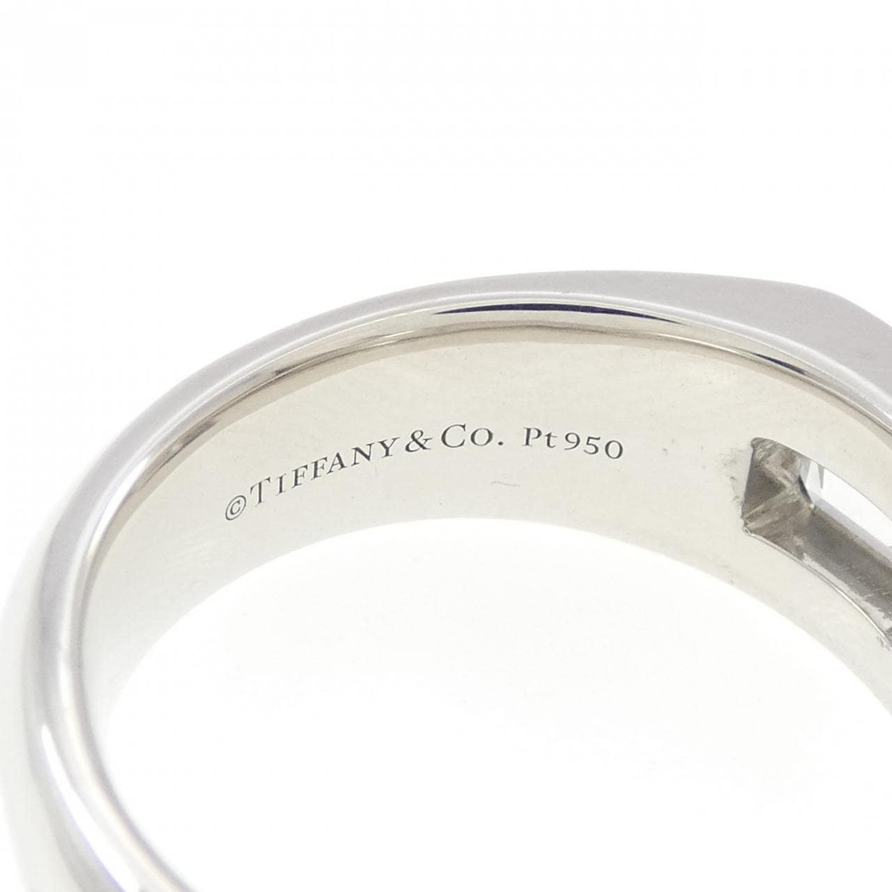 ティファニー ダイヤモンド リング 1.01CT G VS1