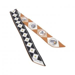 エルメス COLLIERS ET CHIENS ツイリー 063453S スカーフ