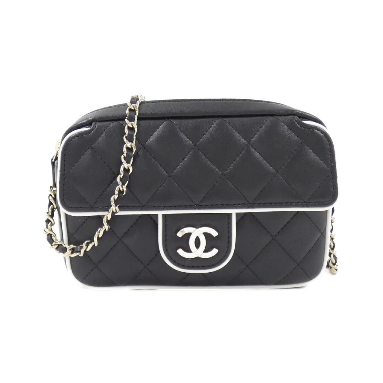 CHANEL AP4516 Chain Clutch