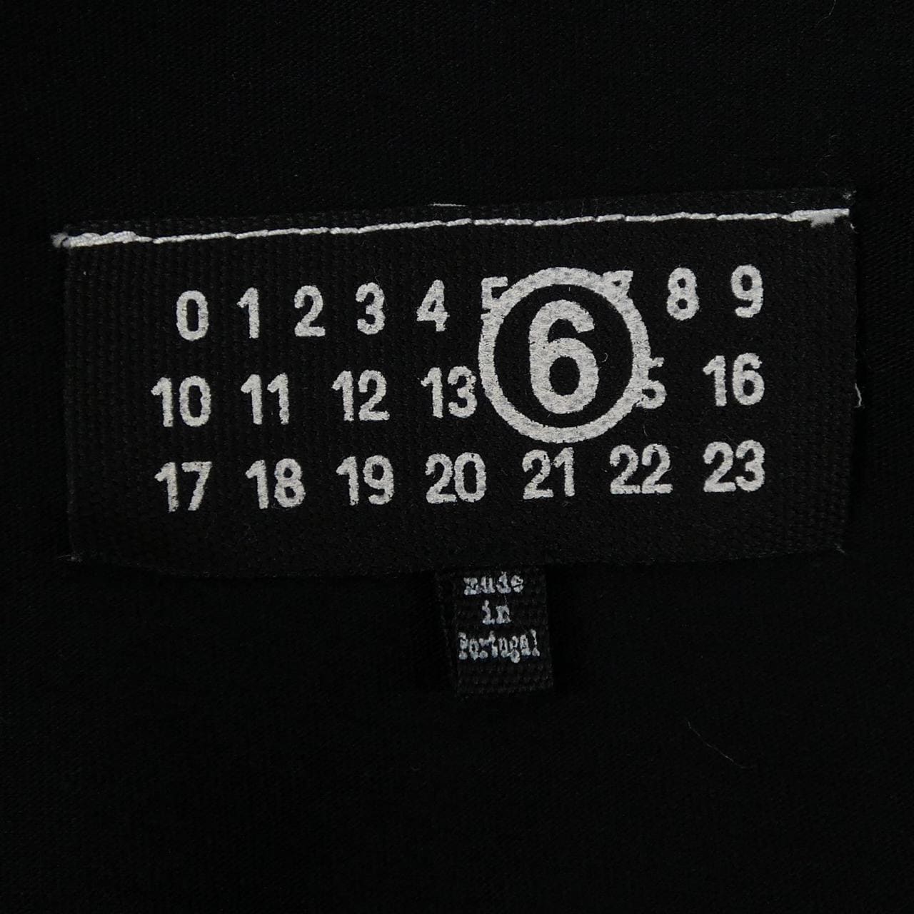エムエムシックス MM6 SH0GC0007 UNISEX Tシャツ
