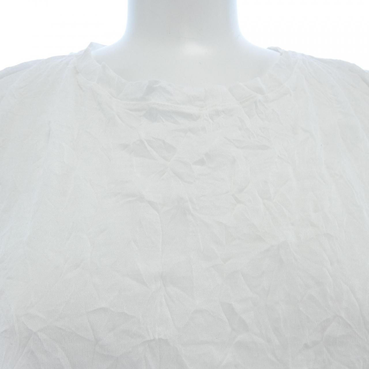 ミーイッセイミヤケ me ISSEY MIYAKE トップス