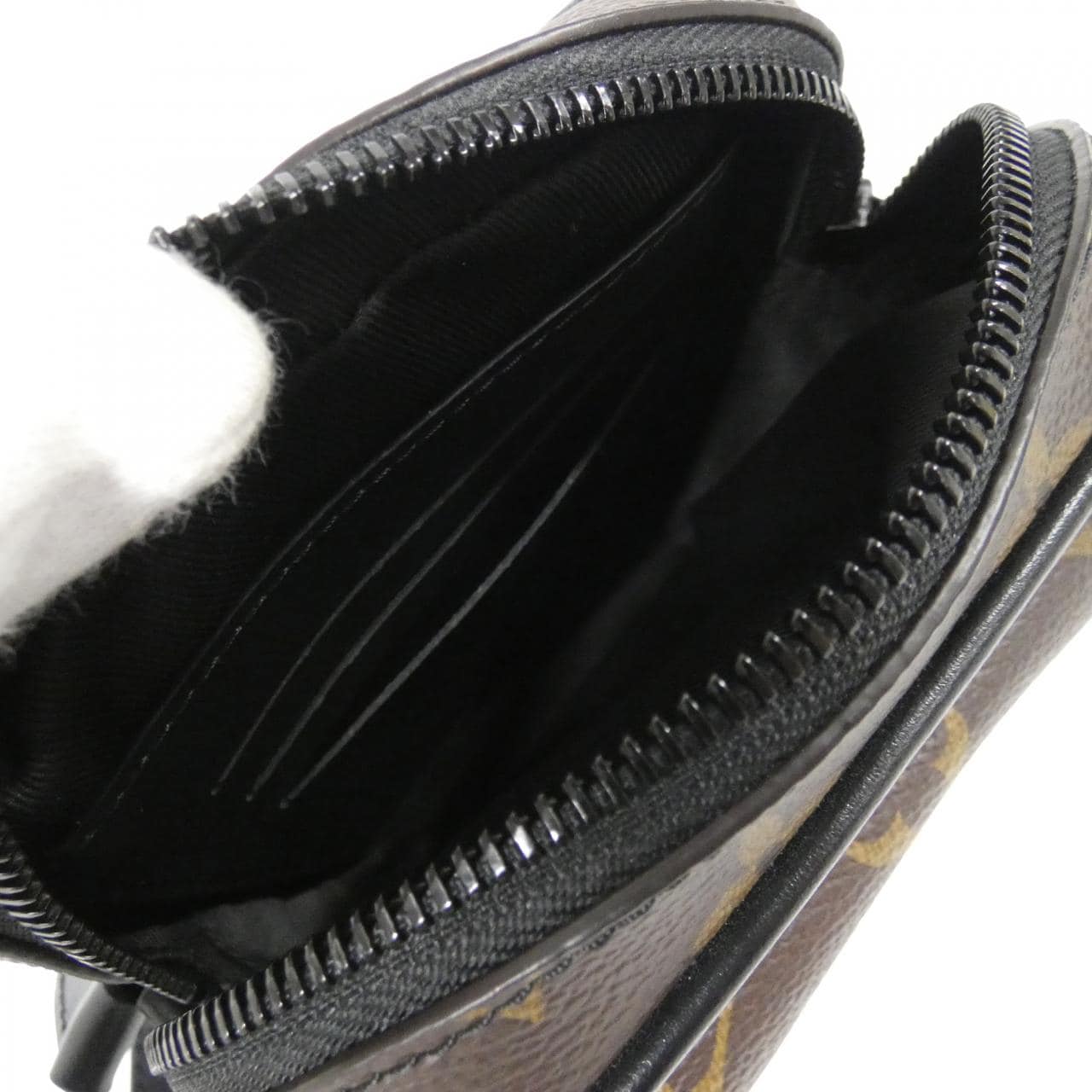 モノグラム マカサー クリストファー ウエアラブル ウォレット M69404 ショルダーバッグ