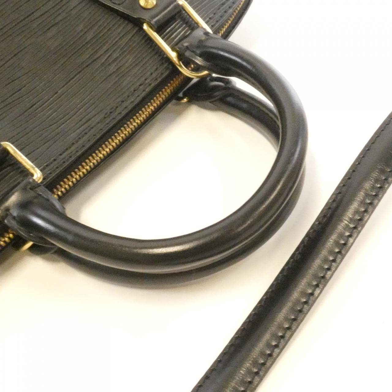 ルイヴィトン エピ アルマ PM M52142+J00272 バッグ