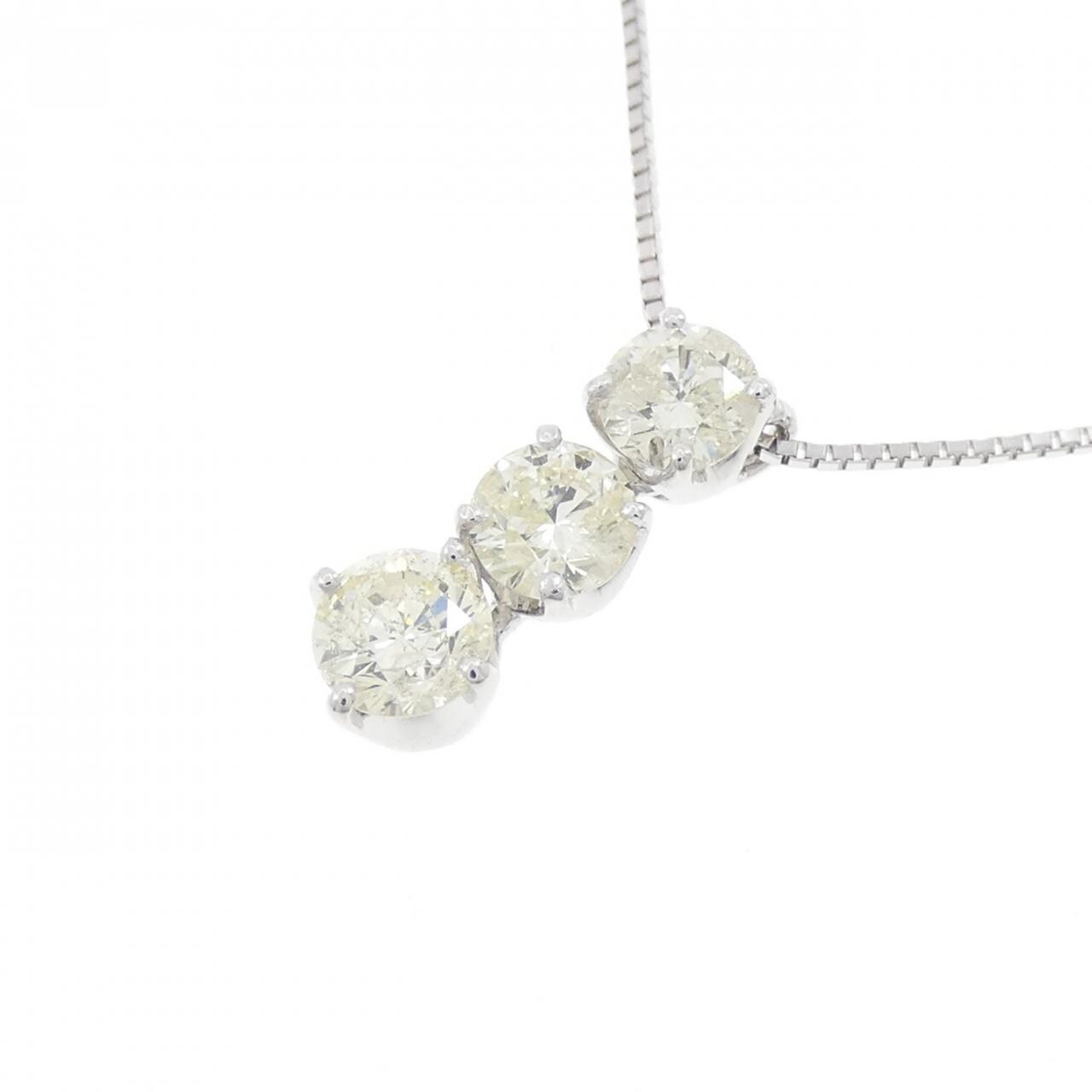 K18WG スリーストーン ダイヤモンド ネックレス 1.03CT
