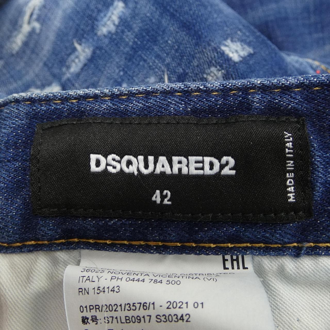 ディースクエアード DSQUARED2 S71LB0917 ジーンズ
