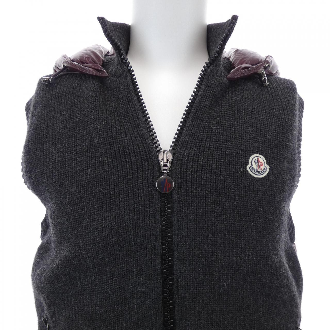 モンクレール MONCLER 20919436800 ダウンベスト