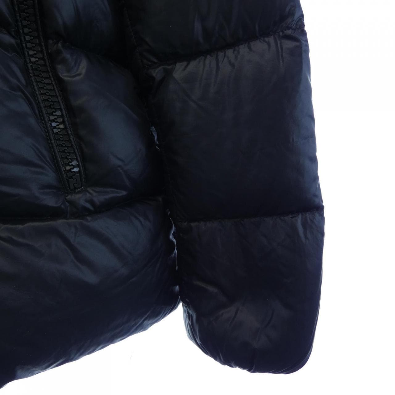 モンクレール MONCLER SERITTE ダウンジャケット