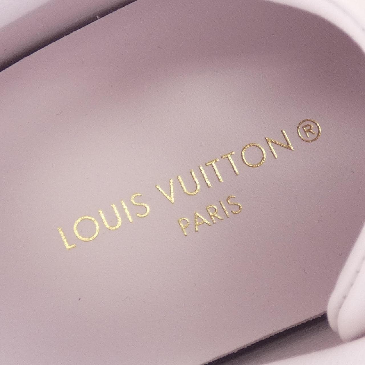 ルイヴィトン LOUIS VUITTON ベルクロストラップ タイムアウトライン スニーカー