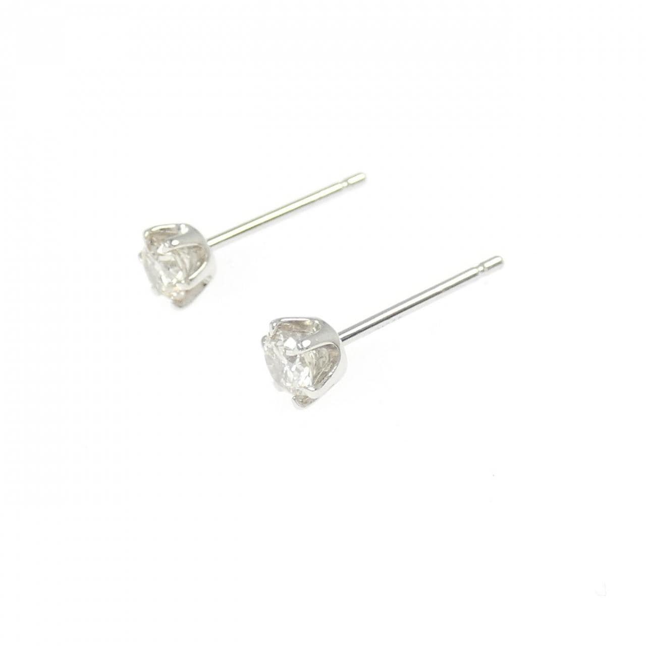 PT900 ソリティア ダイヤモンド ピアス 0.30CT