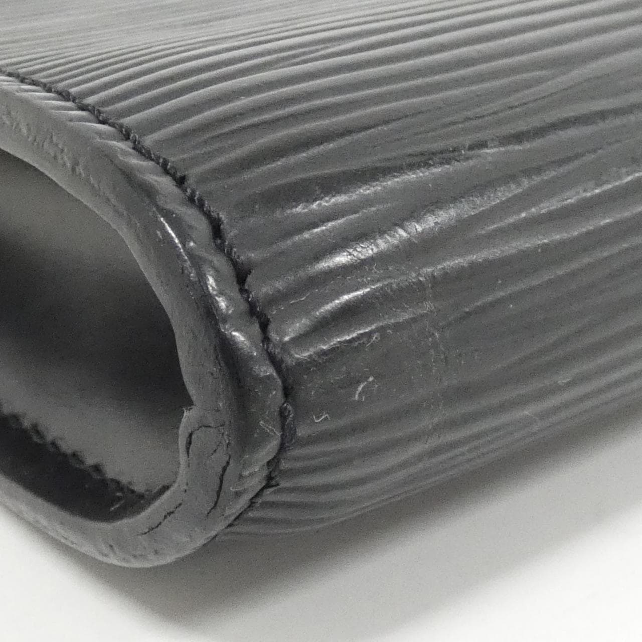 ルイヴィトン エピ ポシェット アクセソワール 24cm M52942 アクセサリーポーチ