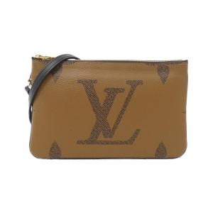 LOUIS VUITTON shoulder bag