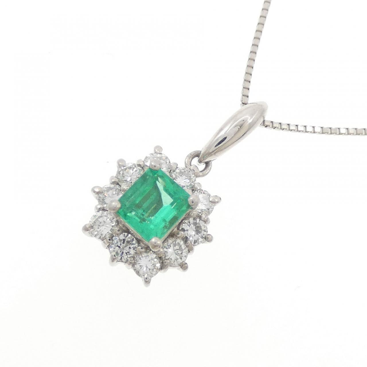 PT900/PT850 エメラルド ネックレス 0.48CT