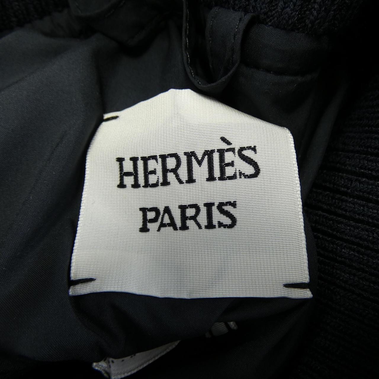 エルメス HERMES BOMBERS SANS MANCHES 5H0160DQ ベスト