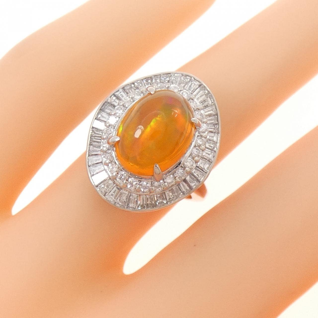 PT900 オパール リング 2.61CT