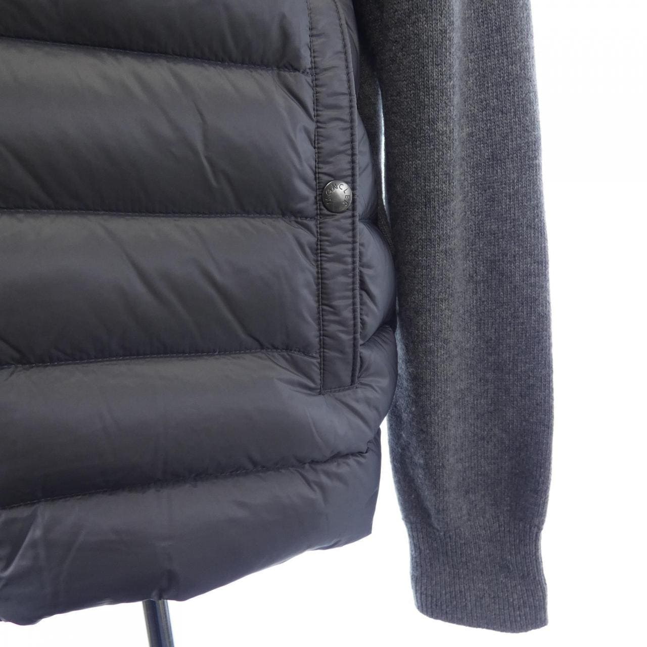 モンクレール MONCLER 20919B51500 ダウンジャケット
