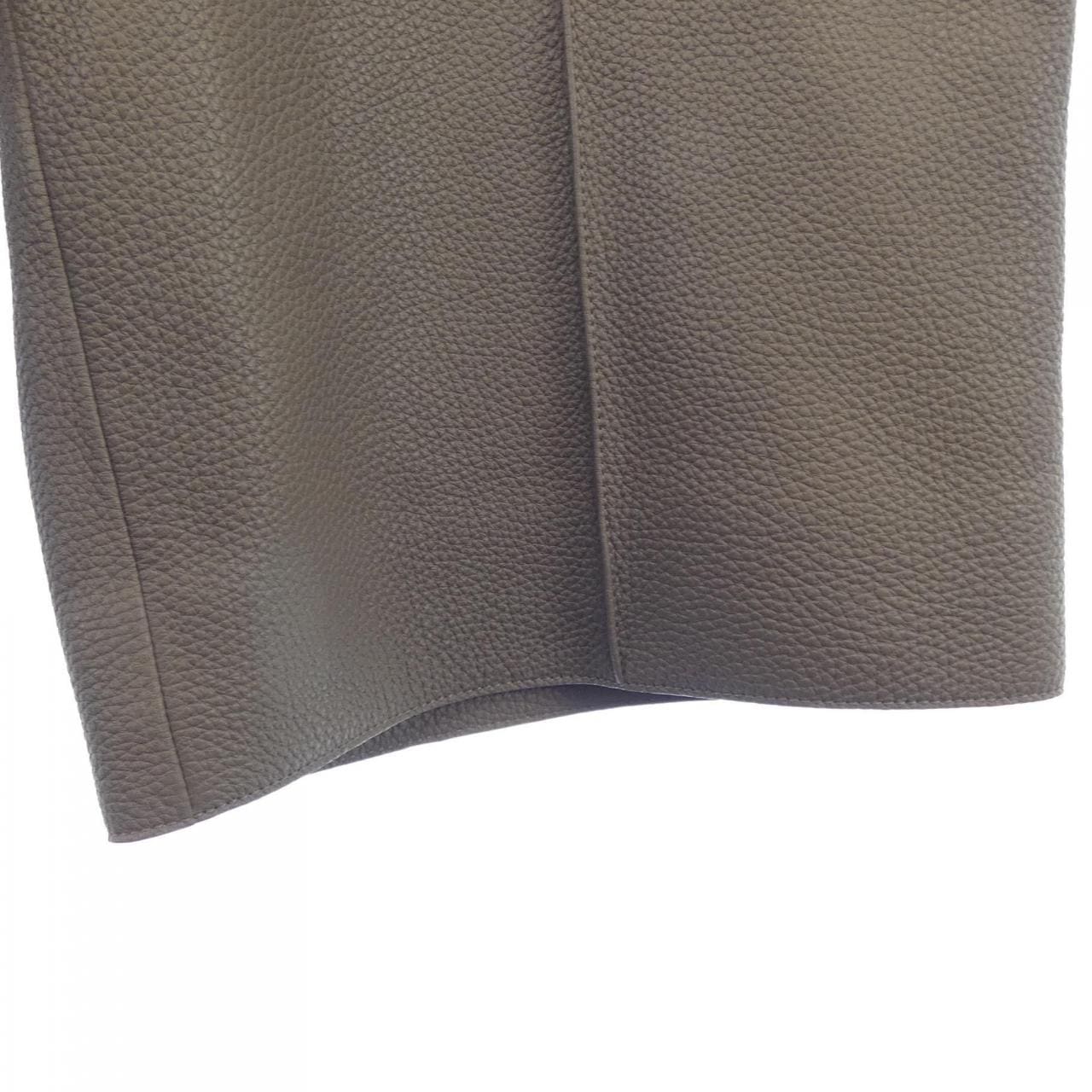 エルメス HERMES ショートパンツ