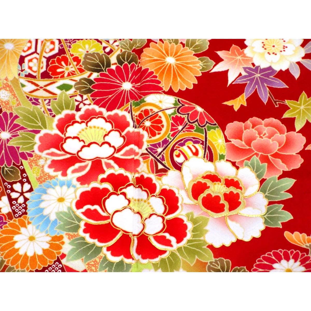 振袖　友禅金彩加工　刺繍入りボカシ染