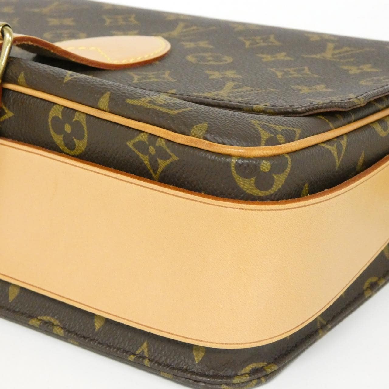 【ヴィンテージ】ルイヴィトン モノグラム カルトシエール 26cm M51252 ショルダーバッグ