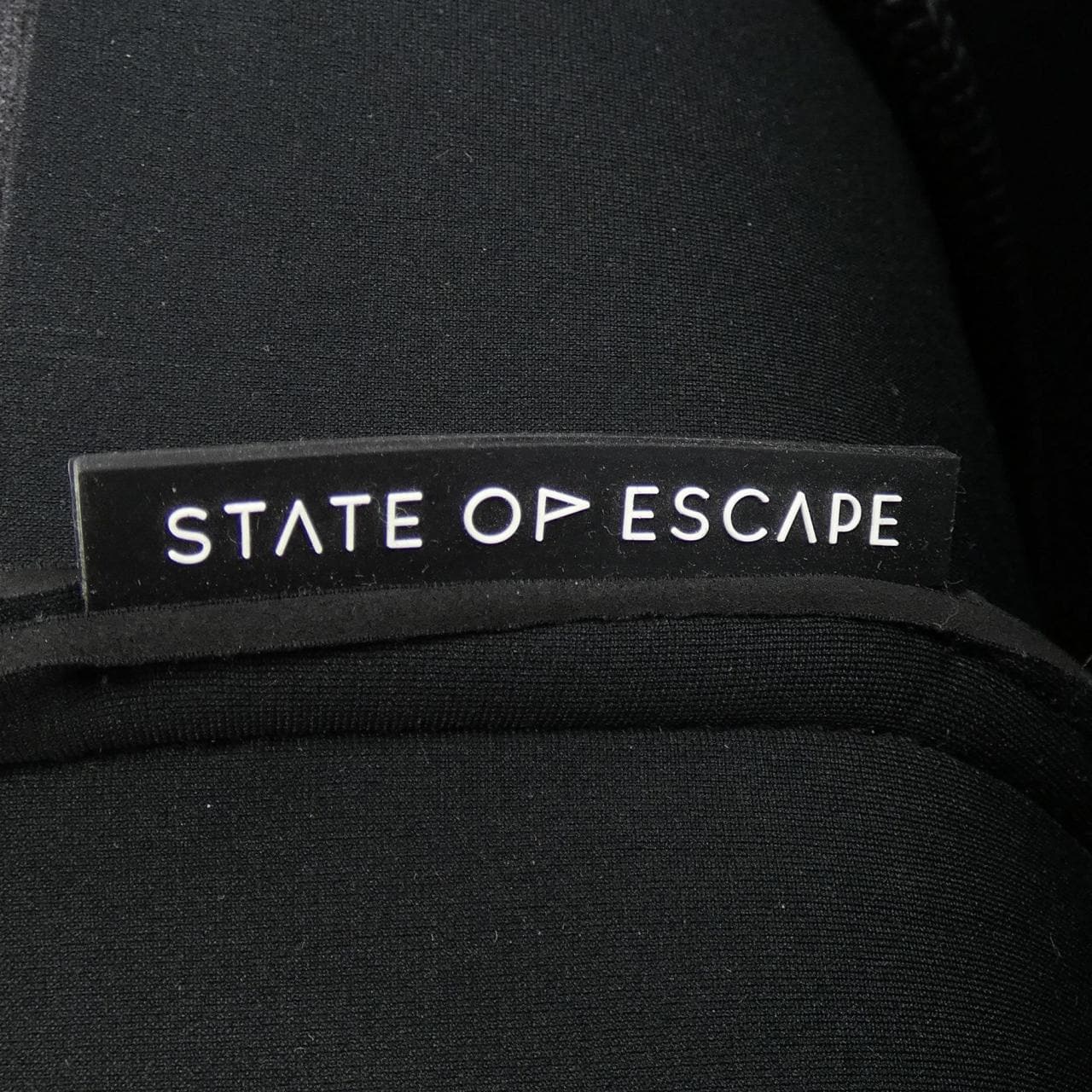 STATE STATE OF ESCAPE ESCAPE BAG