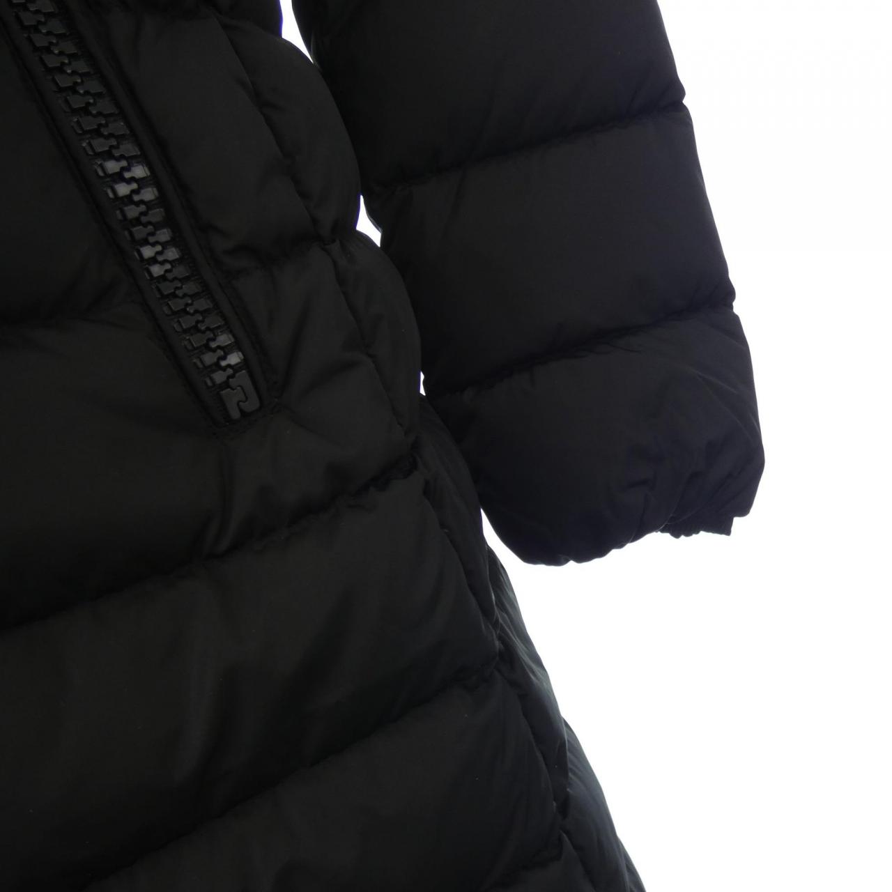 モンクレール MONCLER ダウンコート