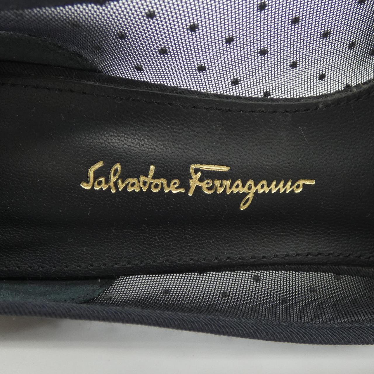 サルヴァトーレフェラガモ SALVATORE FERRAGAMO パンプス
