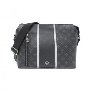 ルイヴィトン モノグラム エクリプス フラッシュ アポロ メッセンジャー PM M43410 ショルダーバッグ