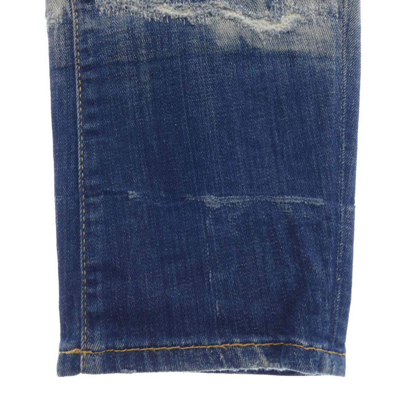 ディースクエアード DSQUARED2 S74LA0773 ジーンズ