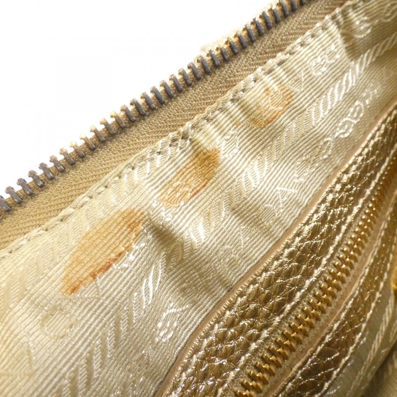 プラダ BR3915 ショルダーバッグ