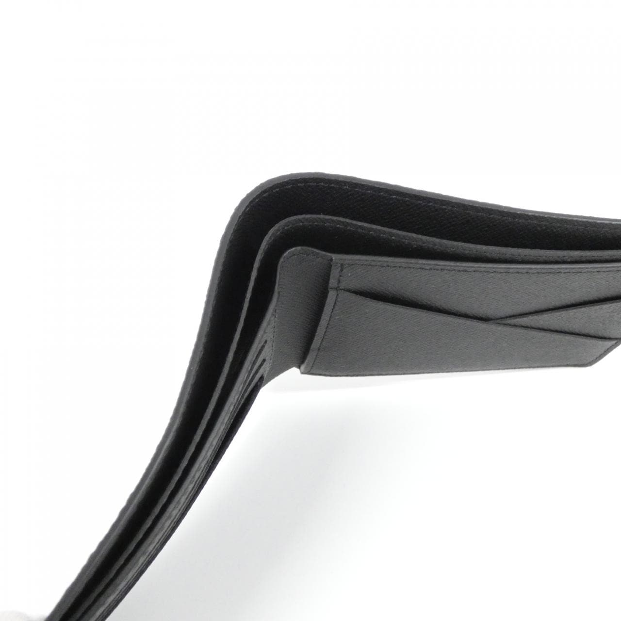 LOUIS VUITTON Taiga Portefeuil 多款 M30531 钱包