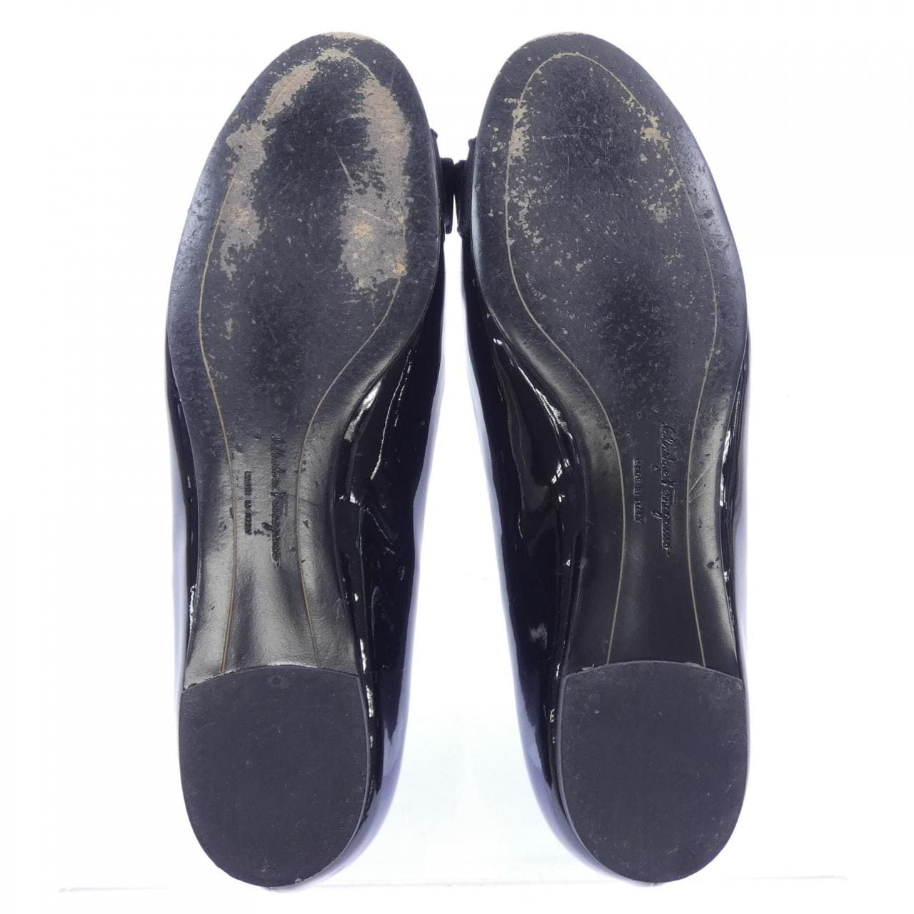 サルヴァトーレフェラガモ SALVATORE FERRAGAMO フラットシューズ