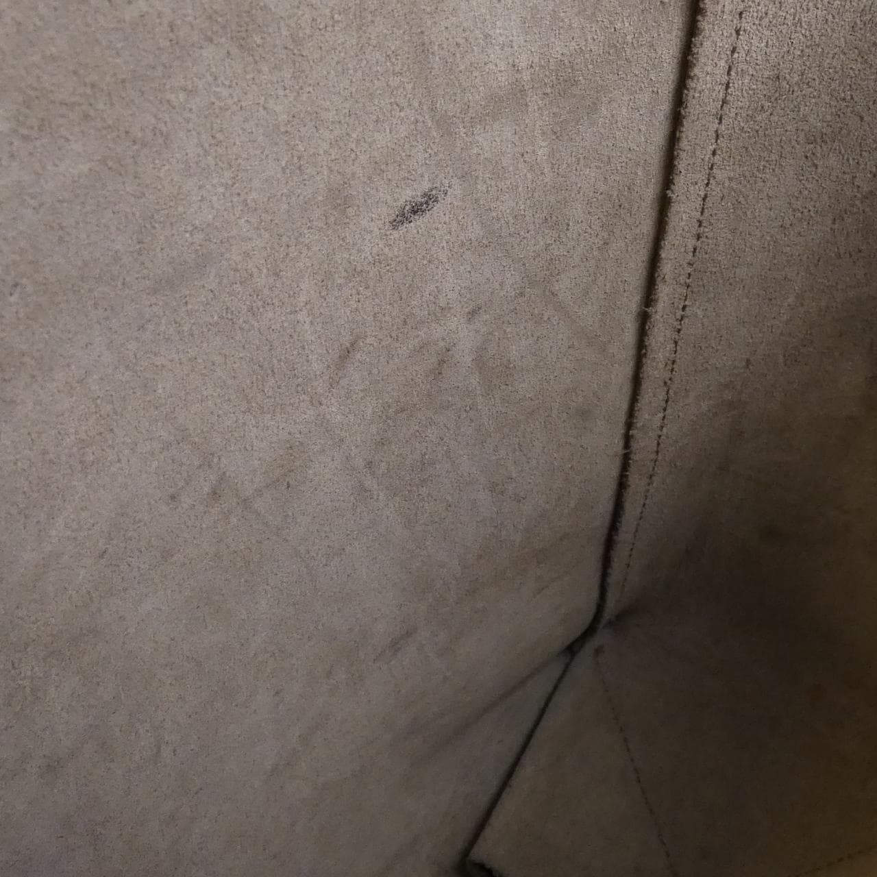 セリーヌ バーティカル カバ スモール 189813XBA バッグ