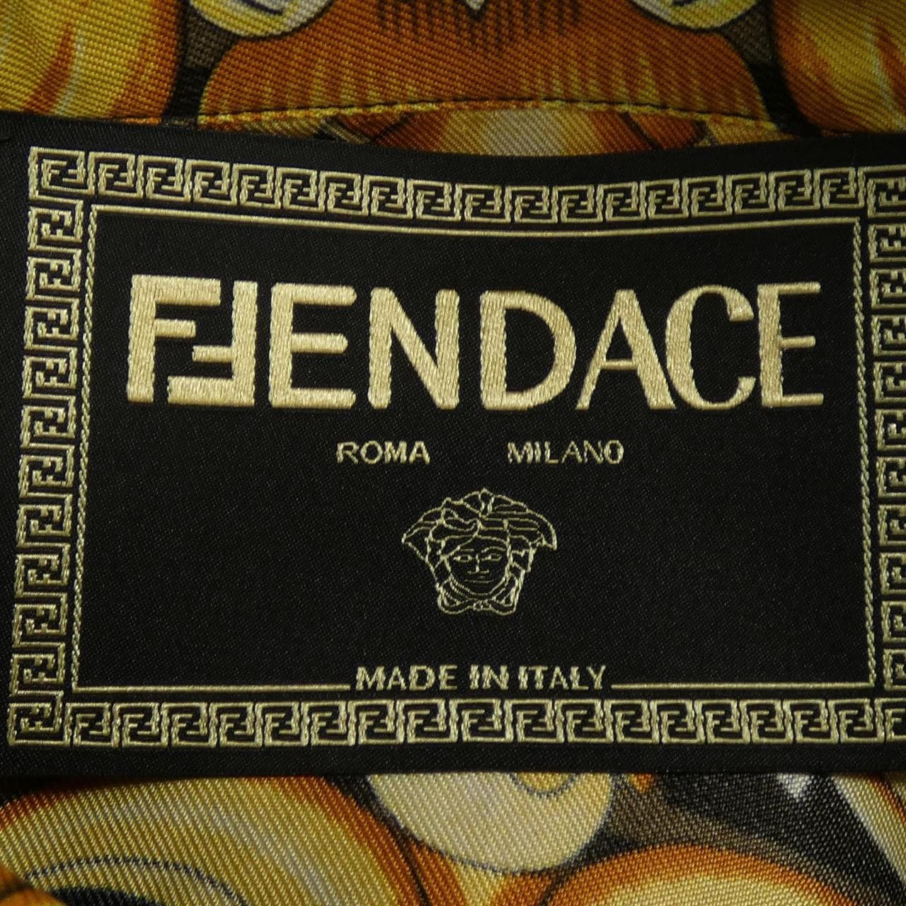 フェンダーチェ FENDACE S／Sシャツ