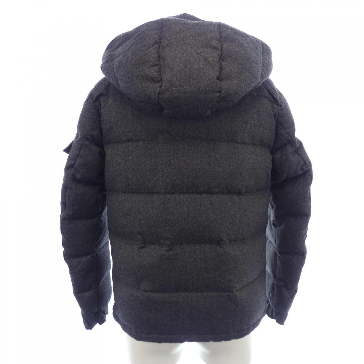 モンクレール MONCLER ダウンジャケット