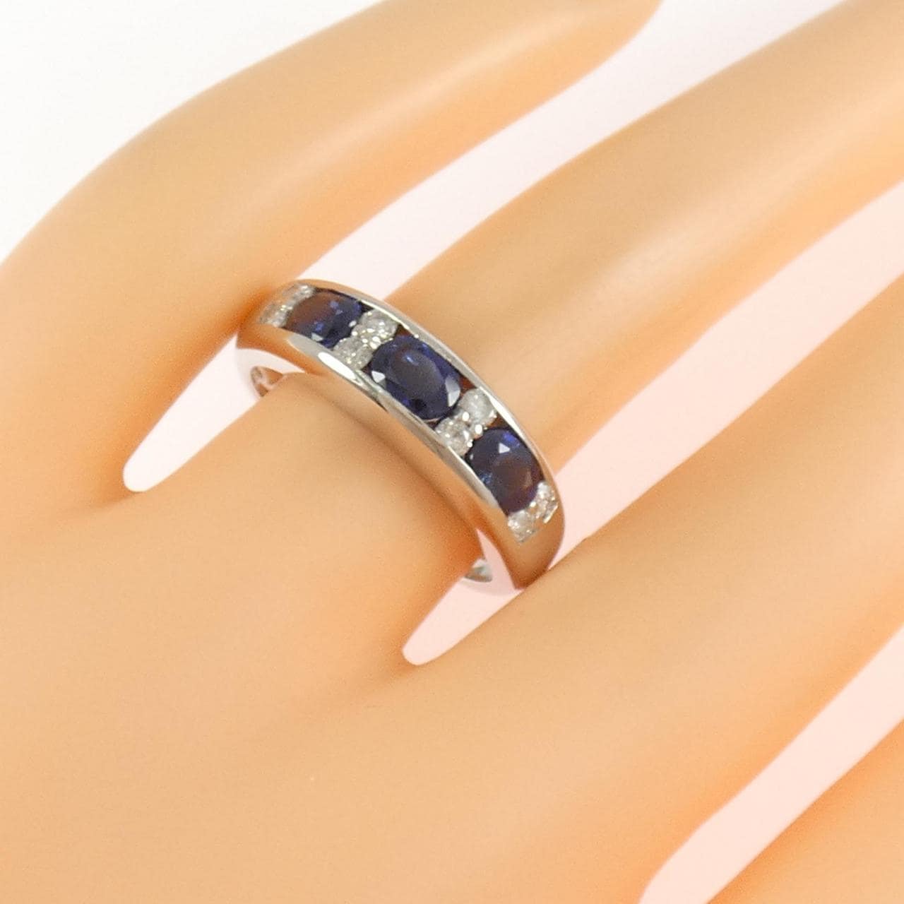 PT900 サファイヤ リング 1.45CT