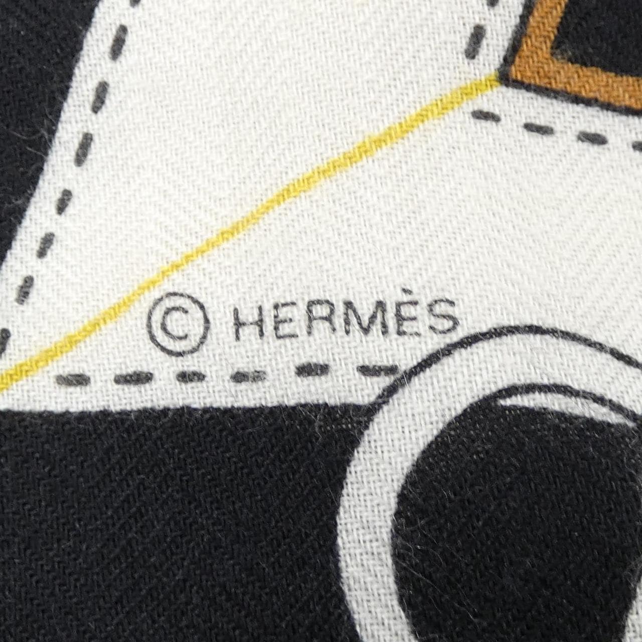 エルメス HERMES LA PROMENADE DU MATIN BANDANA H243986S カレジェアン140 ショール